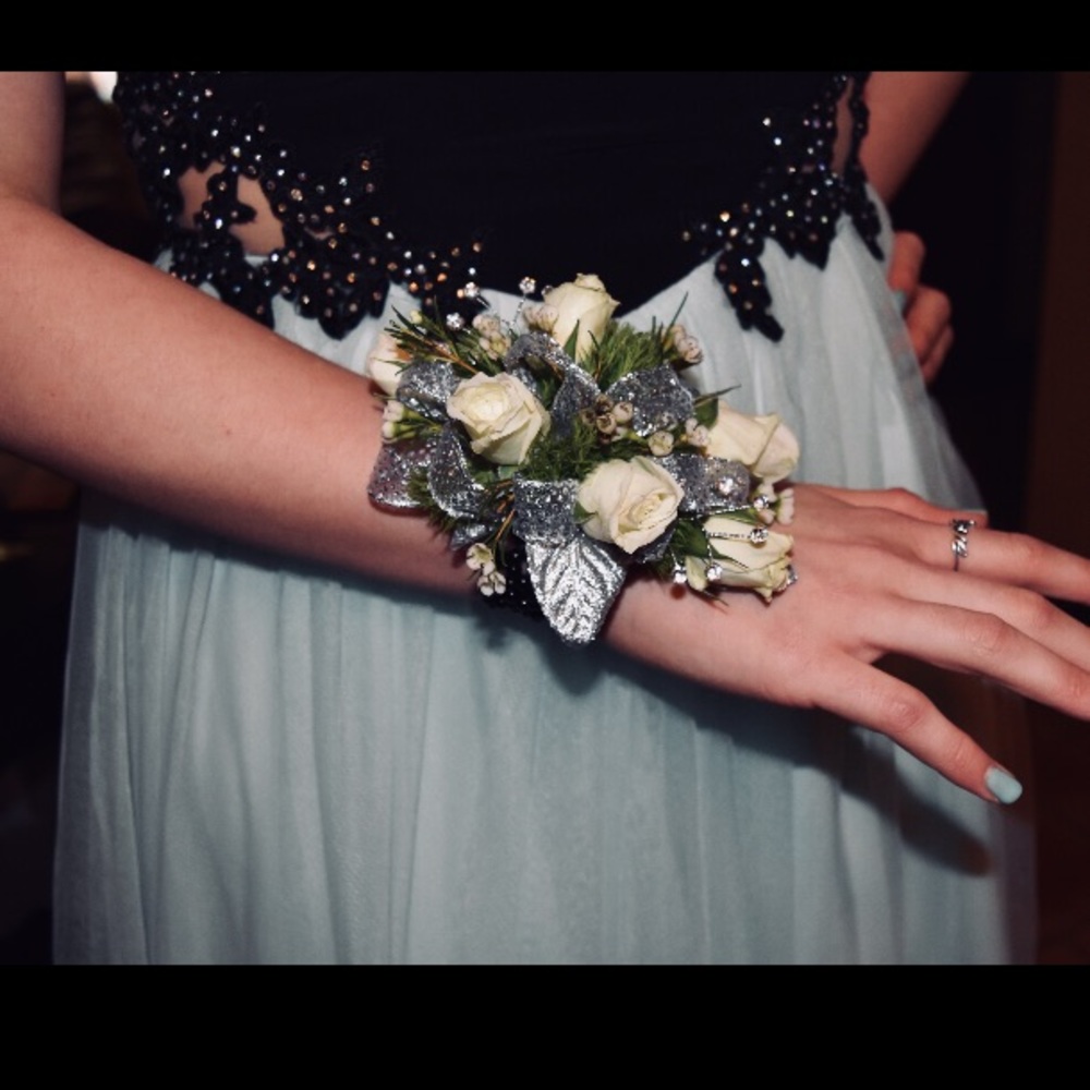 Black and light mint Camile La Vie prom dress